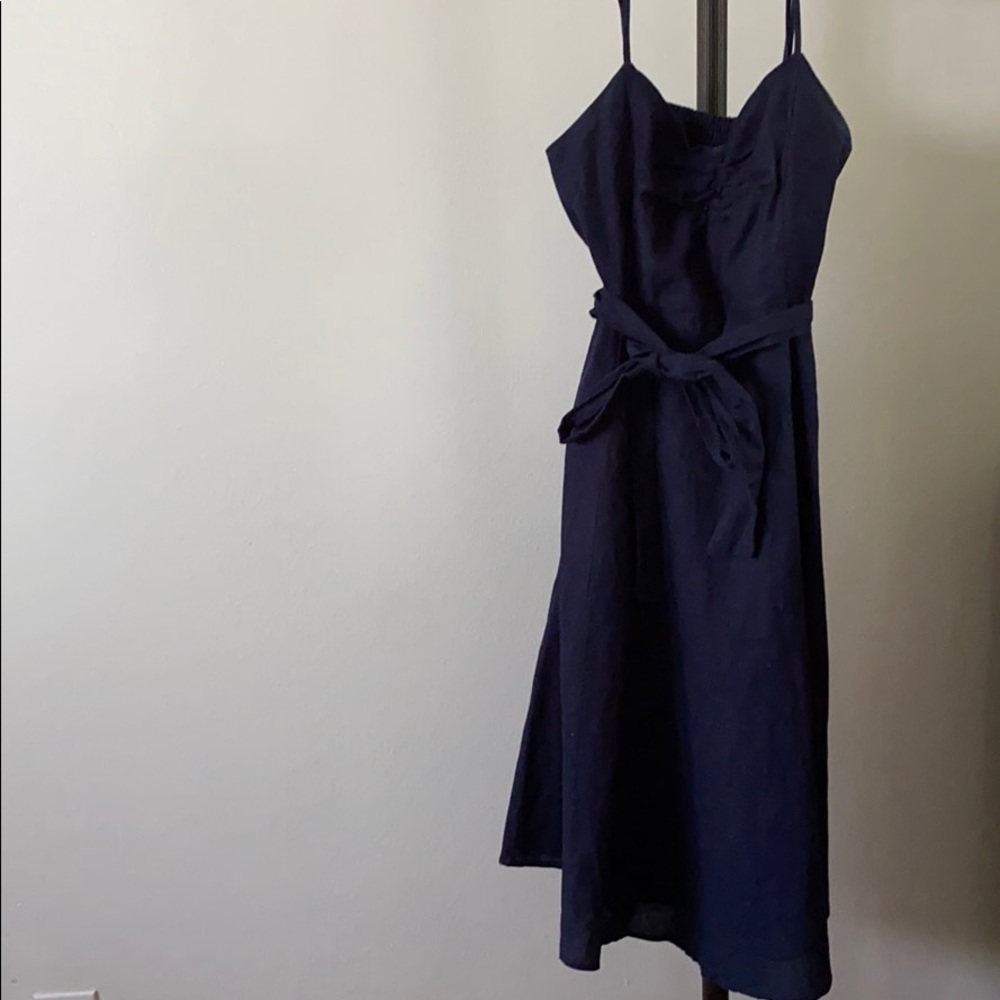 GAP size 10 navy blue linen midi dress